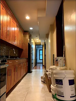 Rented by Hagstrom Management Inc | media 1