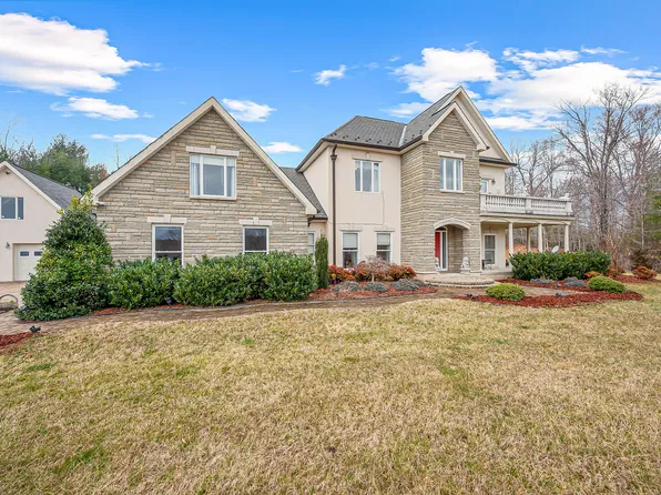 135 Anthony Dr, Patrick Springs, VA 24133