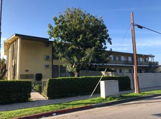 621 N Los Robles Ave #3, Pasadena, CA 91101