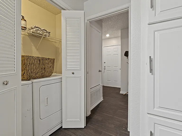 Cozy Denton, TX Apartment Homes — Photo 13