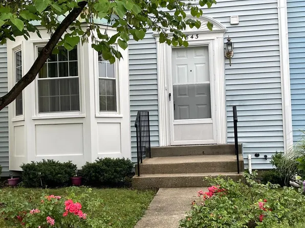 7843 Jacobs Dr, Greenbelt, MD 20770