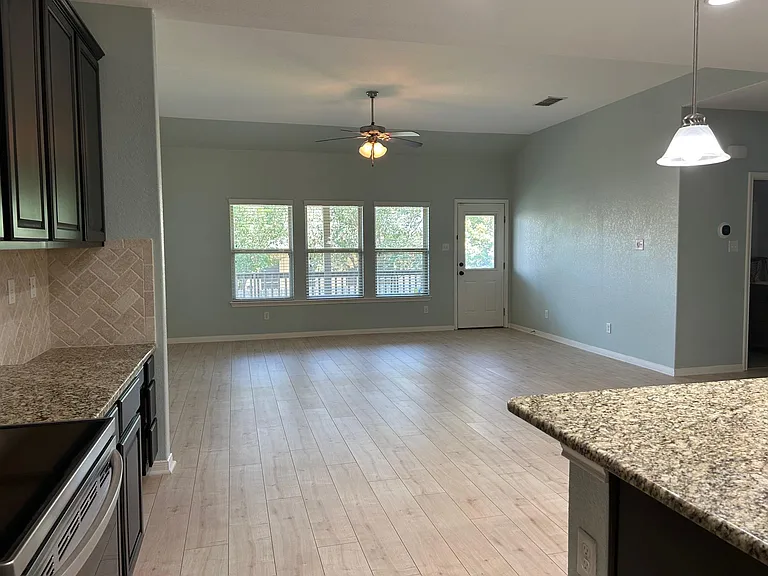 5473 Cypress Point — Photo 7