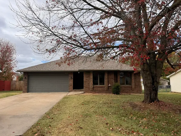 2653 N Marlan Avenue, Springfield, MO 65803