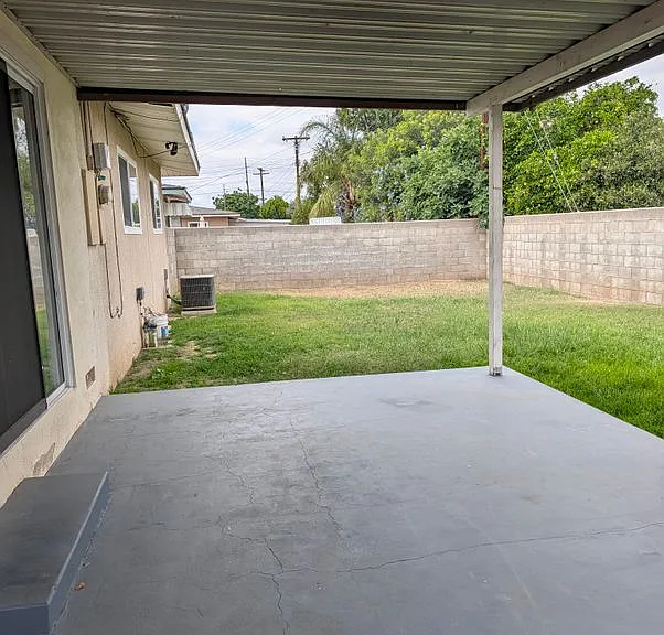 8641 Garfield St — Photo 16