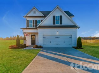 97 Sawyer Mill Dr, Dunn, NC 28334