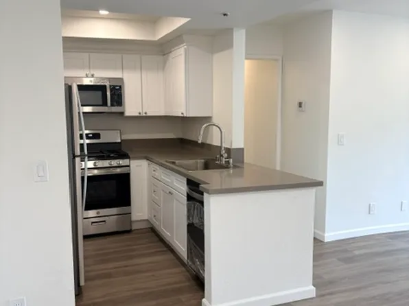 700 W 3rd St Unit A215, Santa Ana, CA 92701