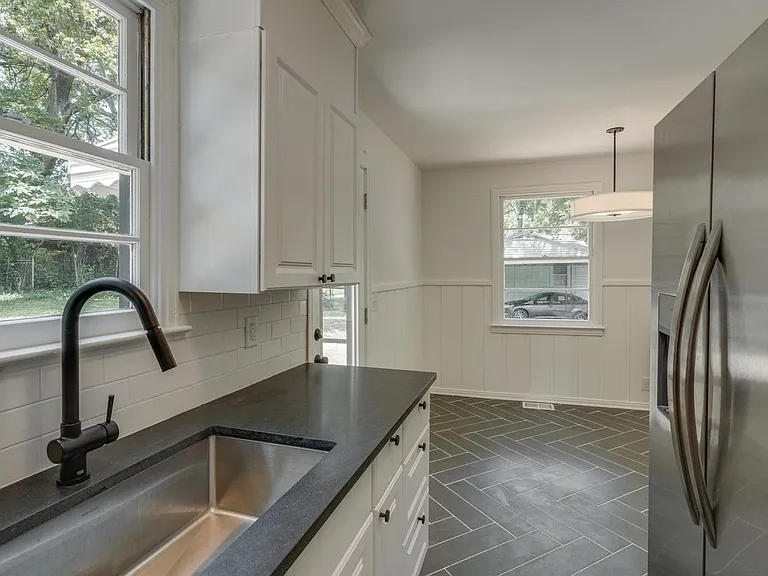 2909 Branch Ct — Photo 12
