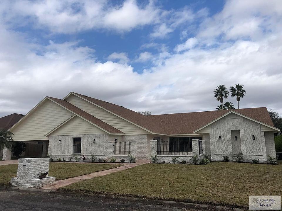 1st image of 2809 Poinciana St