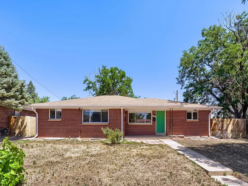 13643 E Nevada Pl