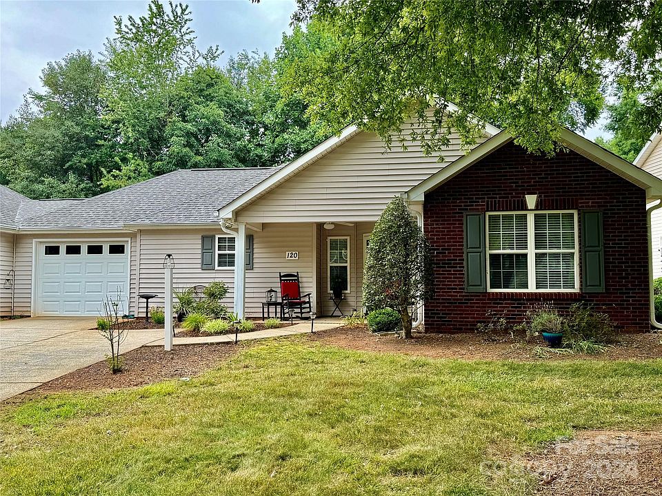 1st image of 120 Ashwood Ln