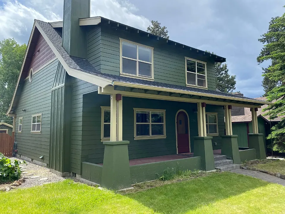 224 NW Jefferson Pl