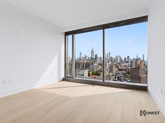 5th image of 500 W 18th St Unit East 20e