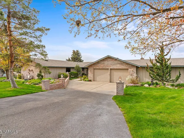 1081 Mapleway Rd, Selah, WA 98942