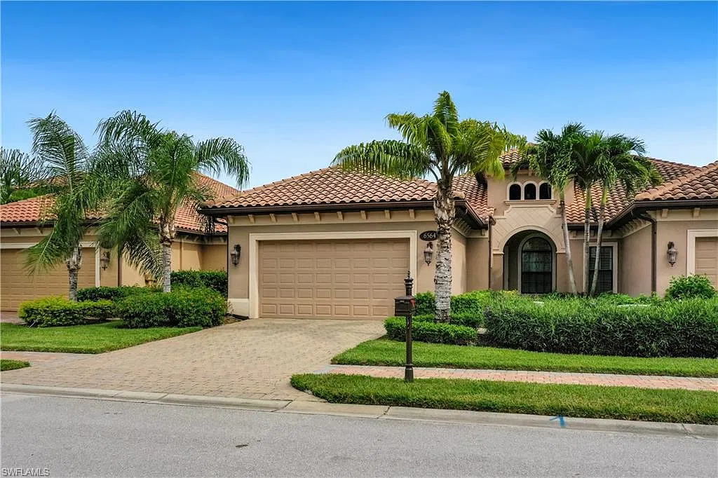 3 bed, 2.0 bath, 2195 sqft, $11,000 — Photo 2
