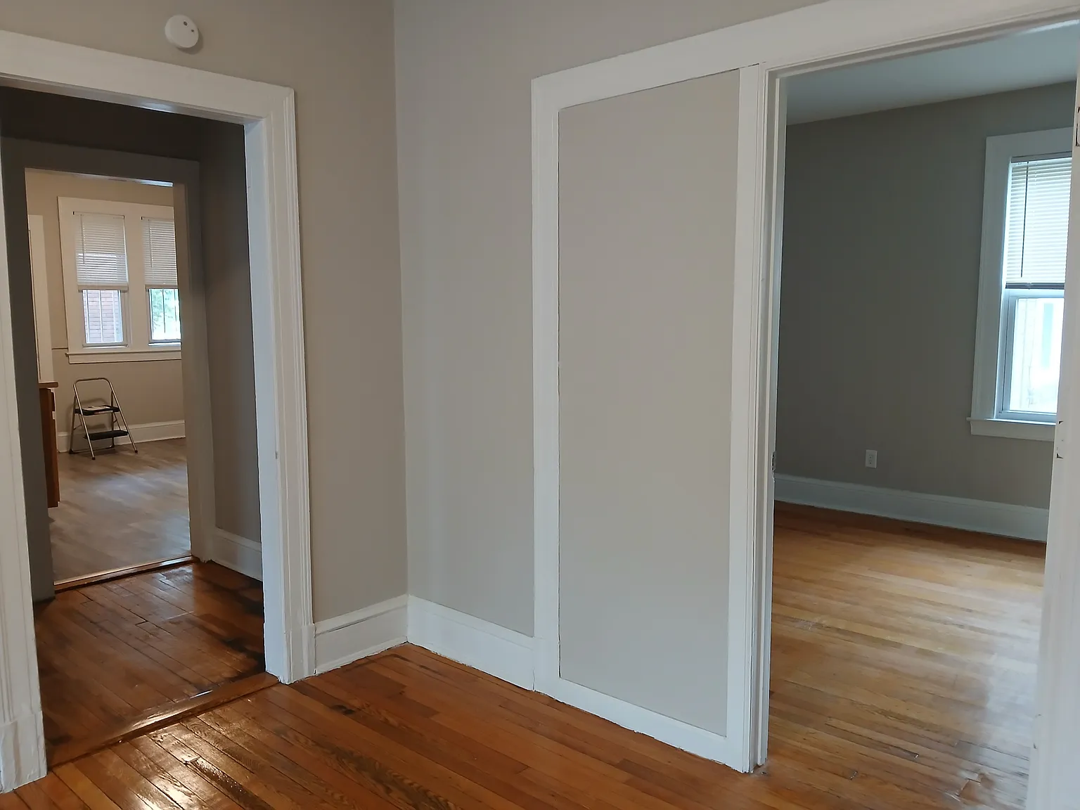 325 Washington St — Photo 3