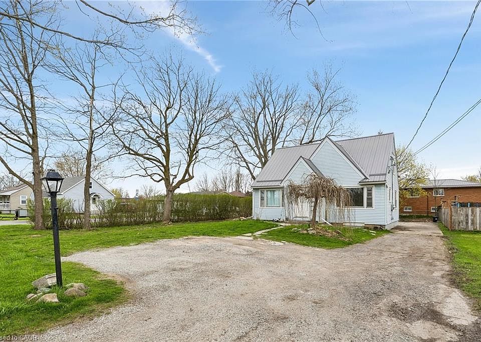 1st image of 428 Thorold Rd