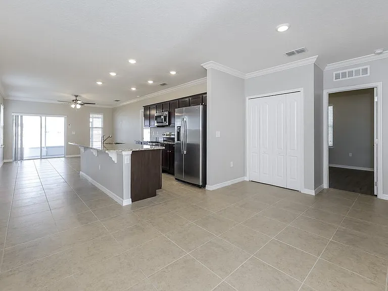 2270 Canyon Breeze Ave — Photo 5