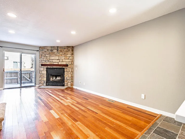 19823 Applewood Ct — Photo 7