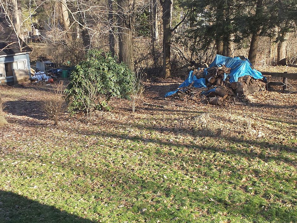 1st image of 118 Fern Ln