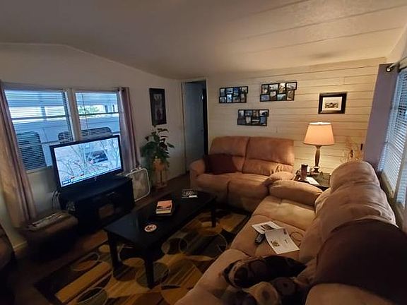 4th image of 29081 Us Highway 19 N Unit 135
