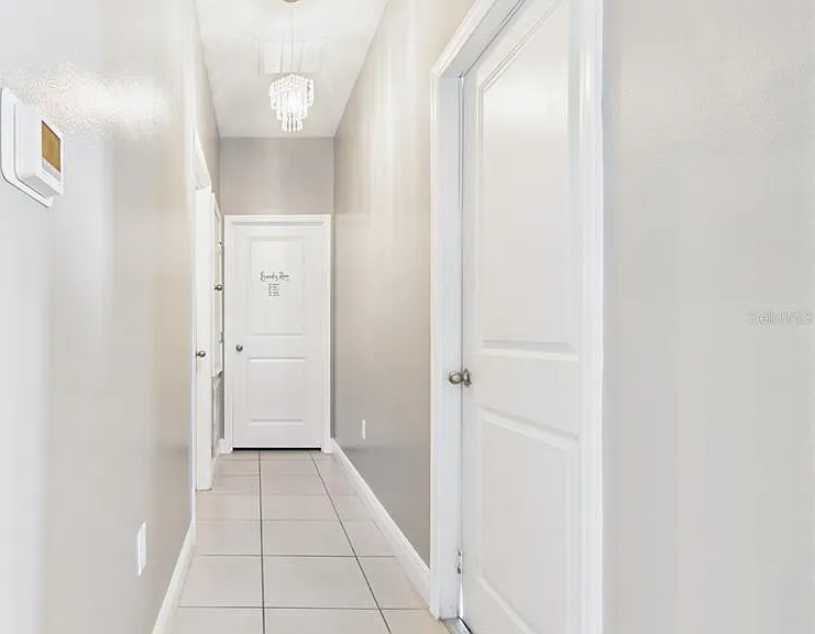 14942 SW 24th Cir — Photo 6