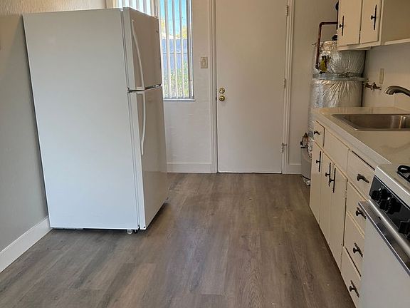 4th image of 1409 Wilson St #1409