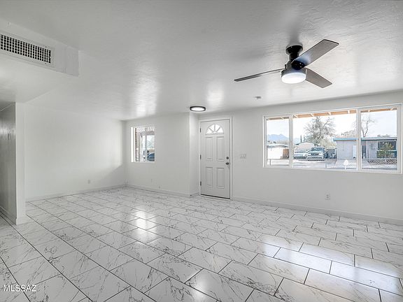 3rd image of 1358 W Calle De Cobre