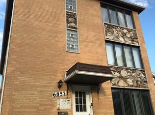 6857 N Overhill Ave APT 2, Chicago, IL 60631