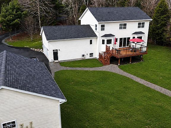 3rd image of 206 Sandwick Dr