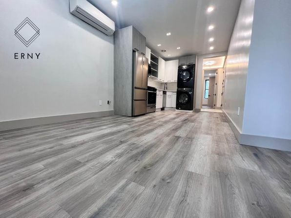 895 4th Ave APT 2R