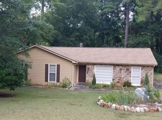 197 Cosby Dr, Lagrange, GA 30241