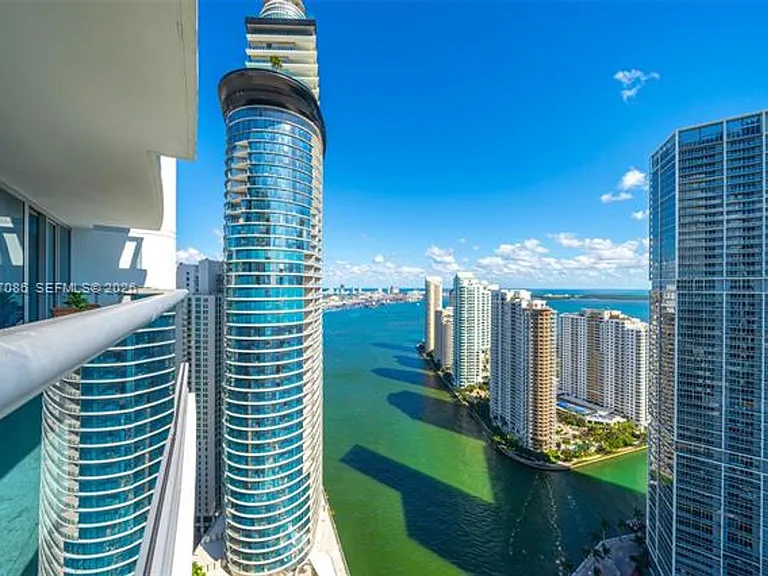 200 Biscayne Boulevard Way #4308 — Photo 31
