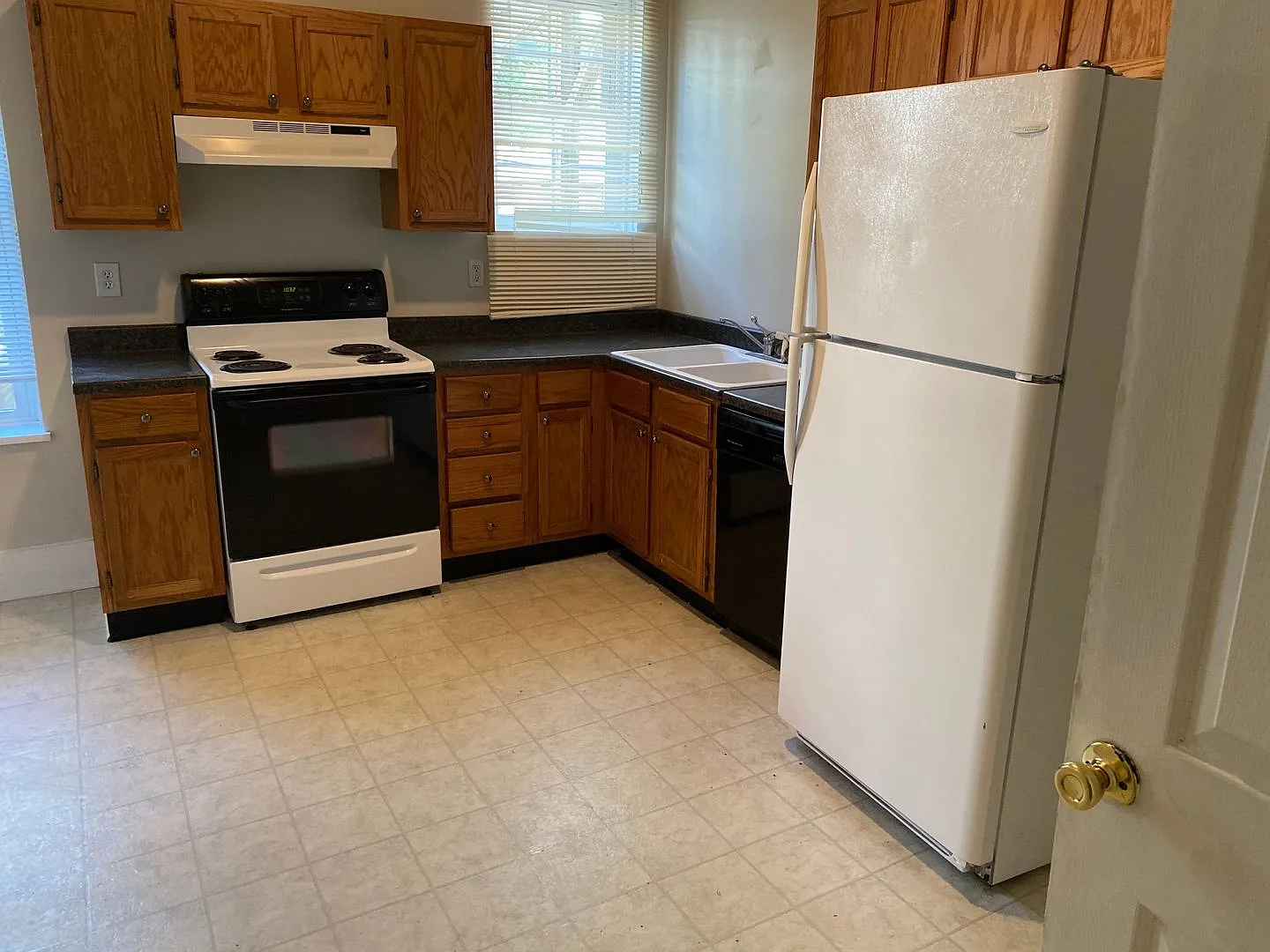 239-1 Lexington Ave Available August 2027 — Photo 3