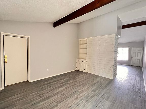 5th image of 7404 Stockdale Hwy #4