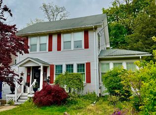 84 Applegate St, Red Bank, NJ 07701