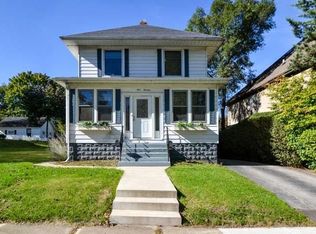 113 N 6th St, Dundee, IL 60118