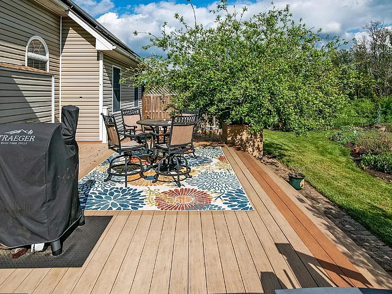 1097 Underwood Rd — Photo 39