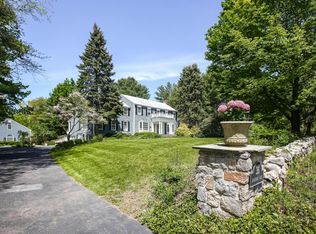 36 Sagamore Trl, New Canaan, CT 06840