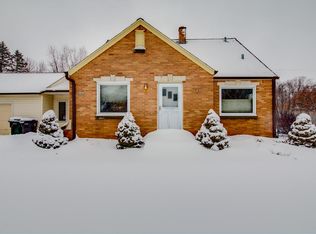 4141 S Moorland Rd, New Berlin, WI 53151
