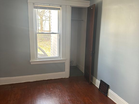 5th image of 1601 Cordova Ave