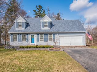 33 Tall Tree Ln, Torrington, CT 06790