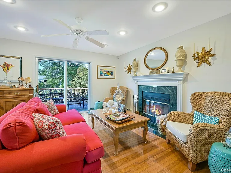 215 Kouros Rd — Photo 6