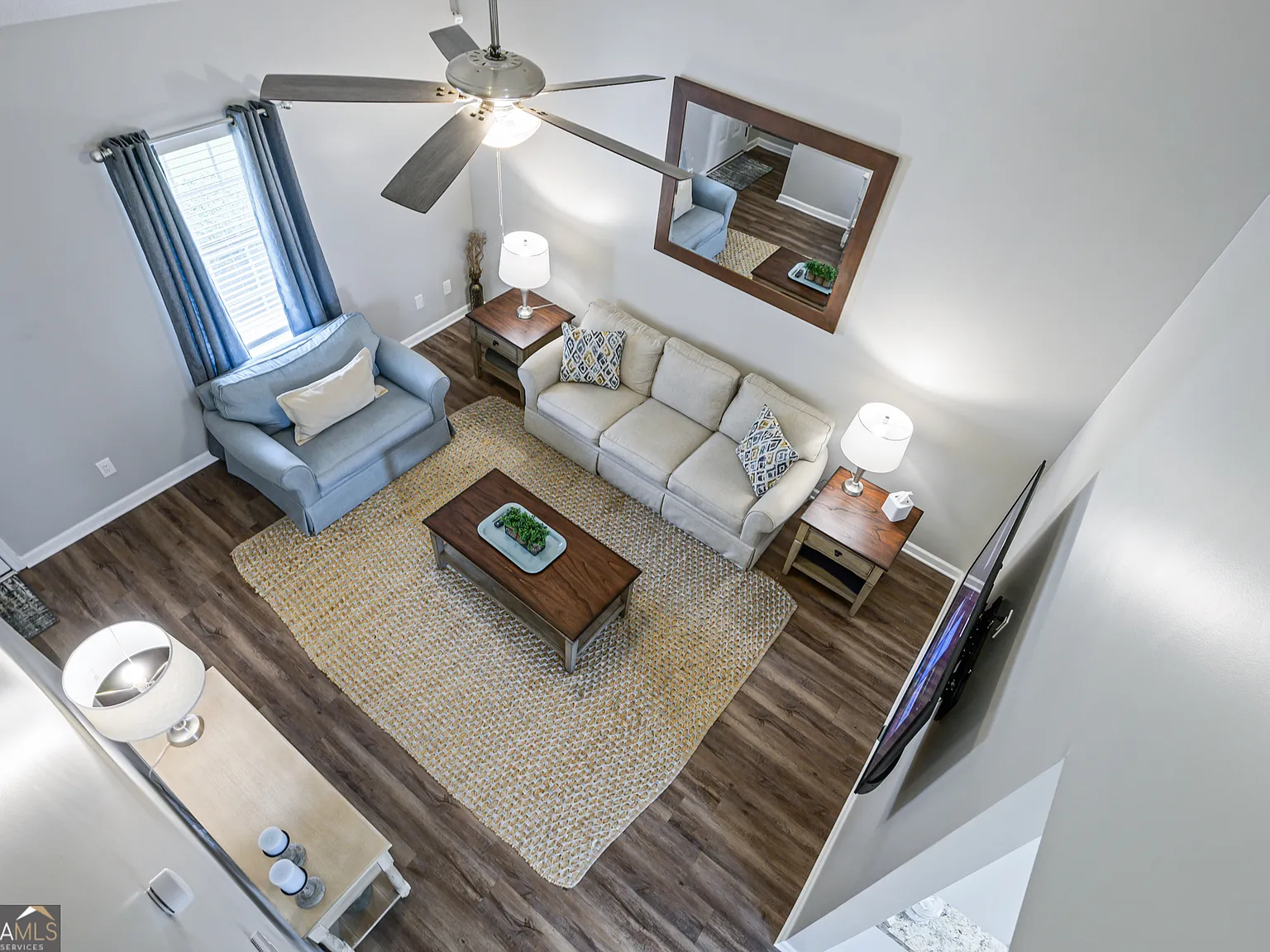4 bed, 2.0 bath, $5,342 — Photo 4