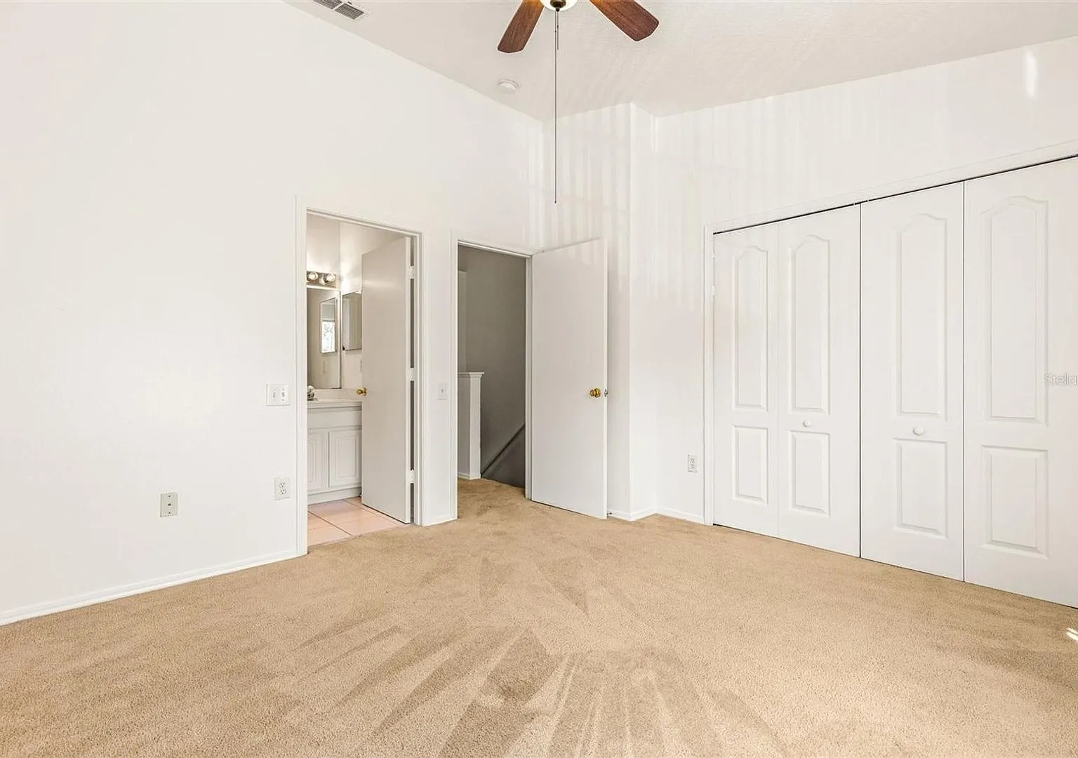 1237 Kennewick Ct — Photo 4