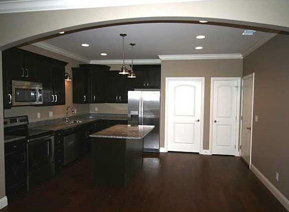 5th image of 4935 Paddock Dr