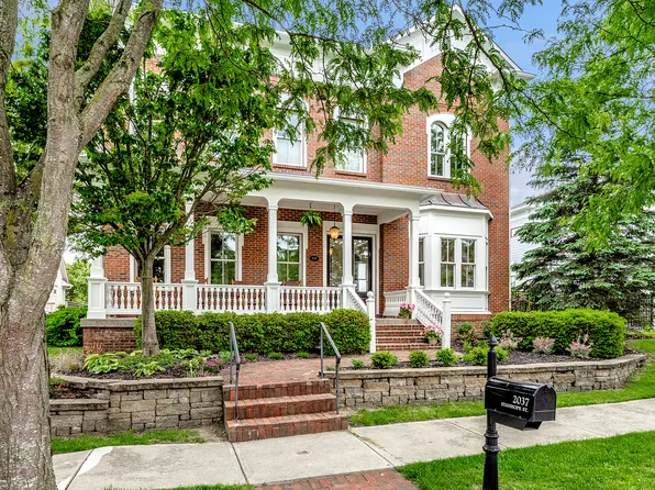 2037 Stanhope St, Carmel, IN 46032