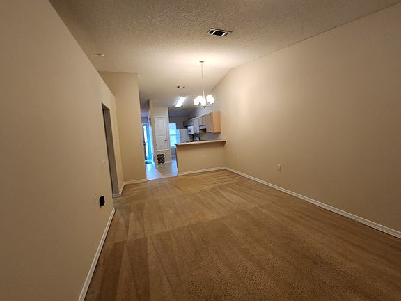 4th image of 9580 Cobblebrook Dr