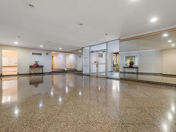 3rd image of 83-37 Saint James Ave #6J