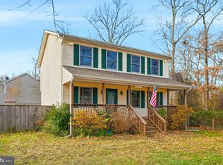4742 Chestnut Rd, Shady Side, MD 20764