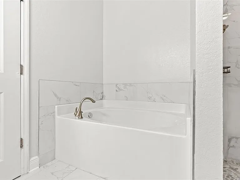 9530 Nathaniel Ln — Photo 22
